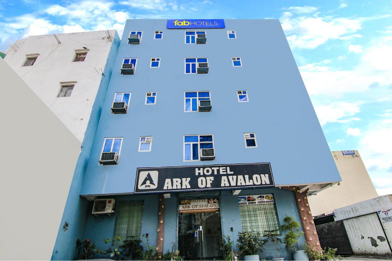 Fabhotel Airport Avalon Near Igi Airport Nueva Delhi Exterior foto