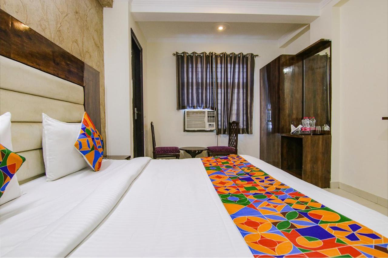 Fabhotel Airport Avalon Near Igi Airport Nueva Delhi Exterior foto